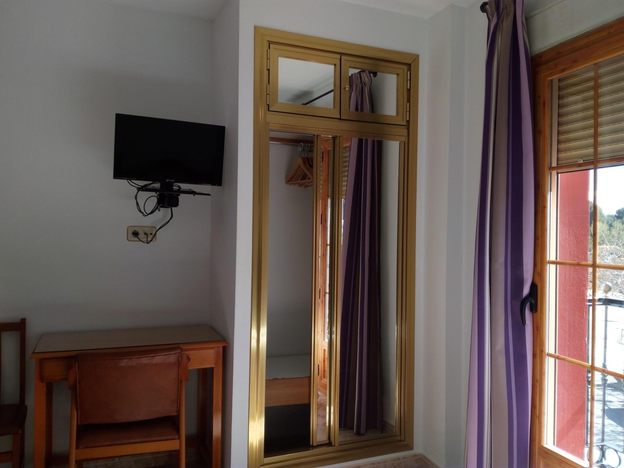 Hostal Rural Montual Лос-Баньос Экстерьер фото